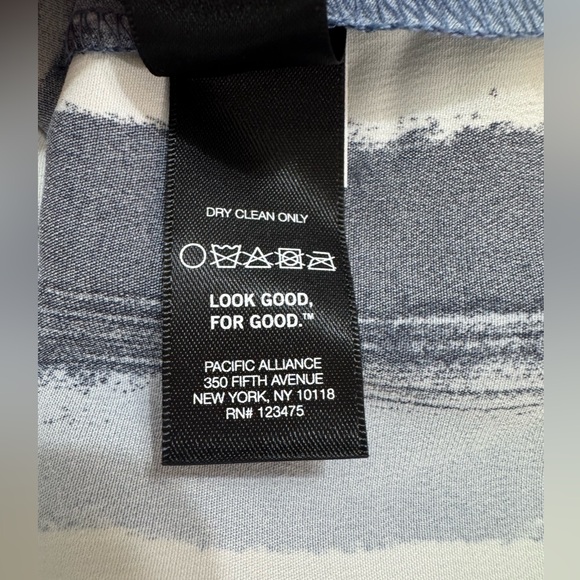 Kenneth Cole Painter Street Indigo Twist-Front Dress Size Small NWT - Picture 7 of 7